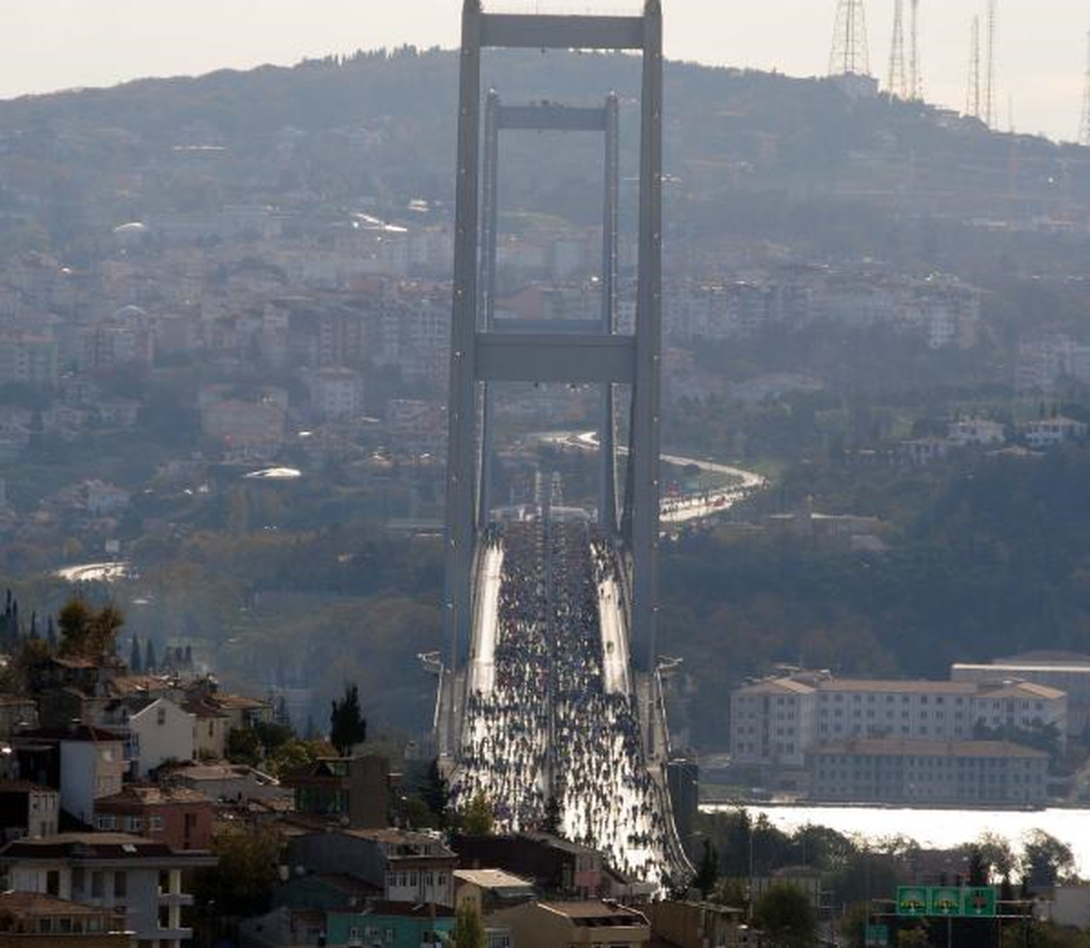 35. Vodafone İstanbul Maratonu ve Halk Yürüyüşü
