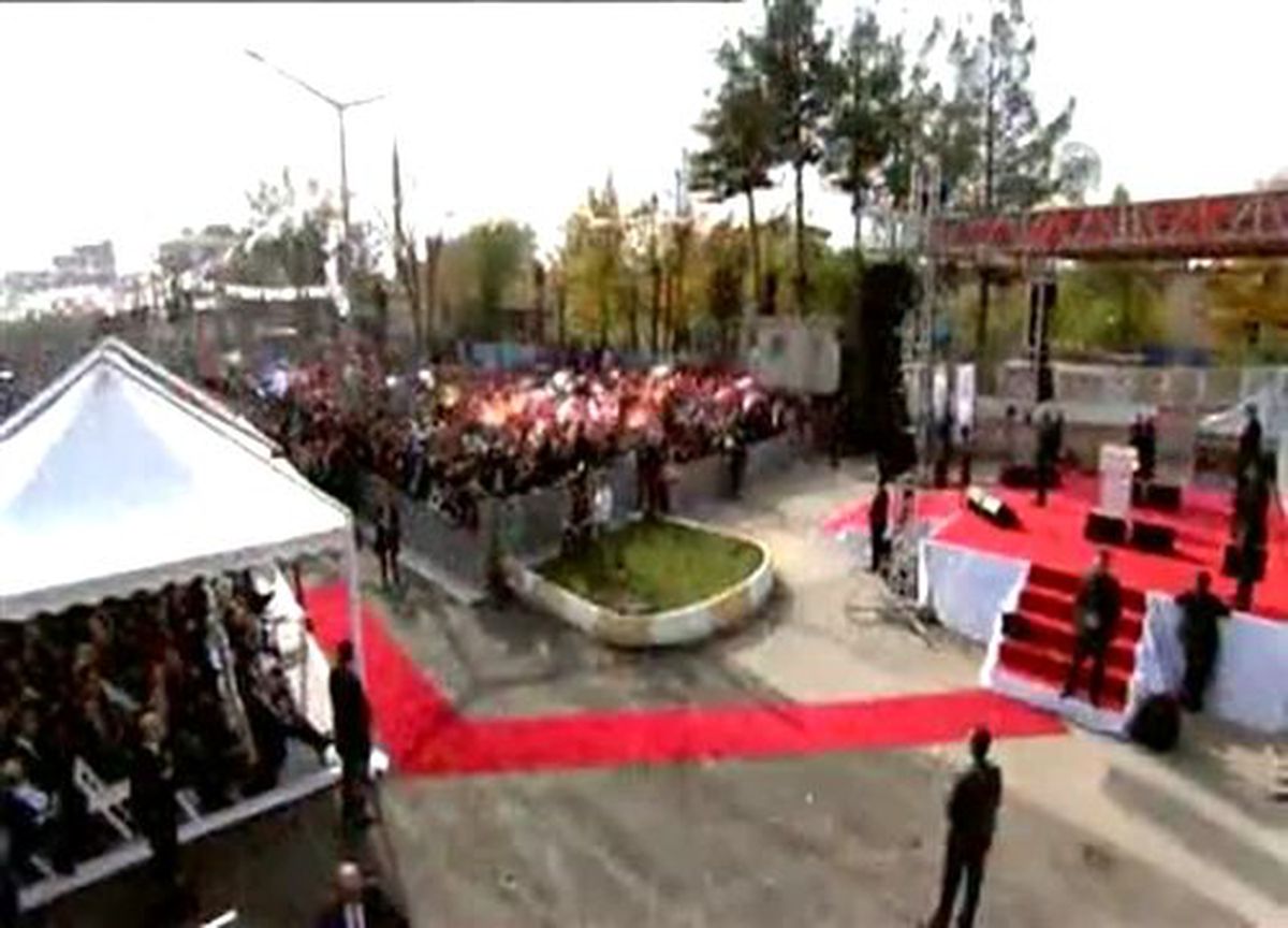 Başbakan Erdoğan: "Çözüm sürecine sımsıkı sahip çıkın"