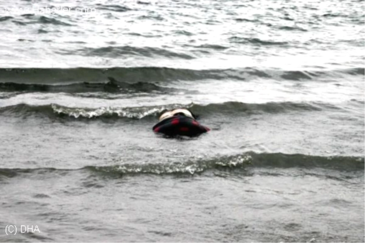 Bir Haftadır Kayıp Olan Genç Sapanca Gölü\'nde Ölü Bulundu