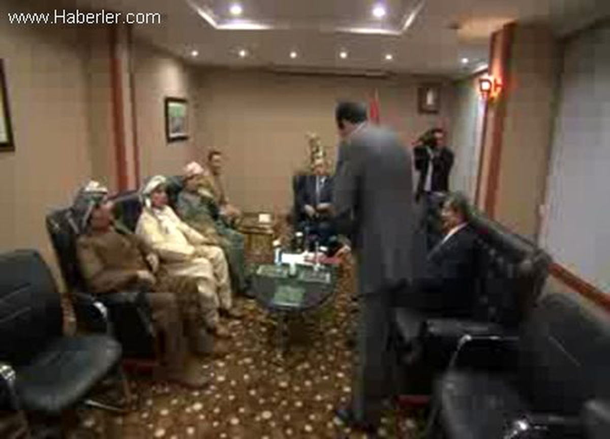 Diyarbakır Ek Barzani ve Kanaat Önderleriyle Bir Araya Geldi