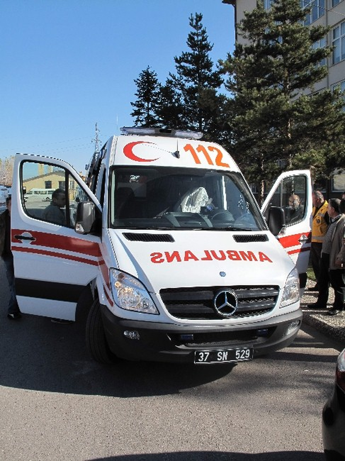 İl Sağlık Müdürlüğünde Yeni Ambulans Hizmete Girdi
