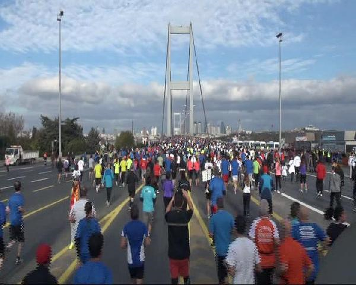 İstanbul Maratonu\'ndan Renkli Görüntüler