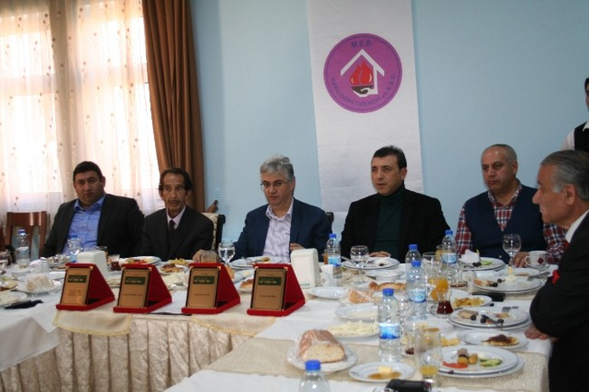 Kars\'ta Kars Ardahan Iğdır Tanıtım Günleri\'nin Değerlendirilmesi Yapıldı