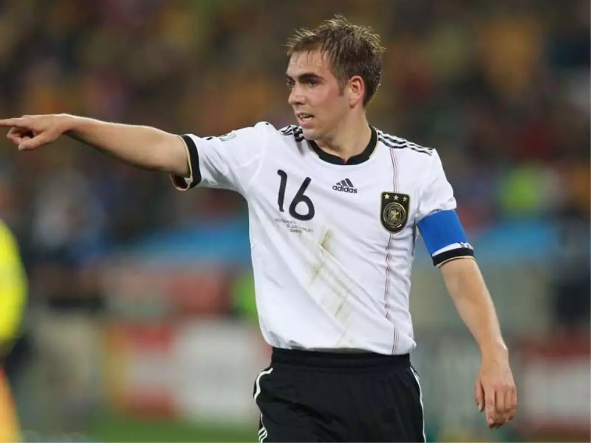 Lahm: Dünya Kupası Favorisiyiz!