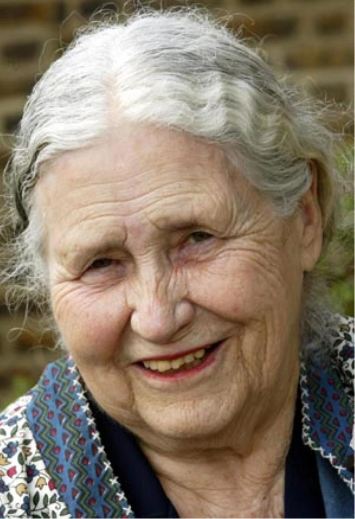 Nobel Ödüllü İngiliz Yazar Doris Lessing 94 Yaşında Öldü