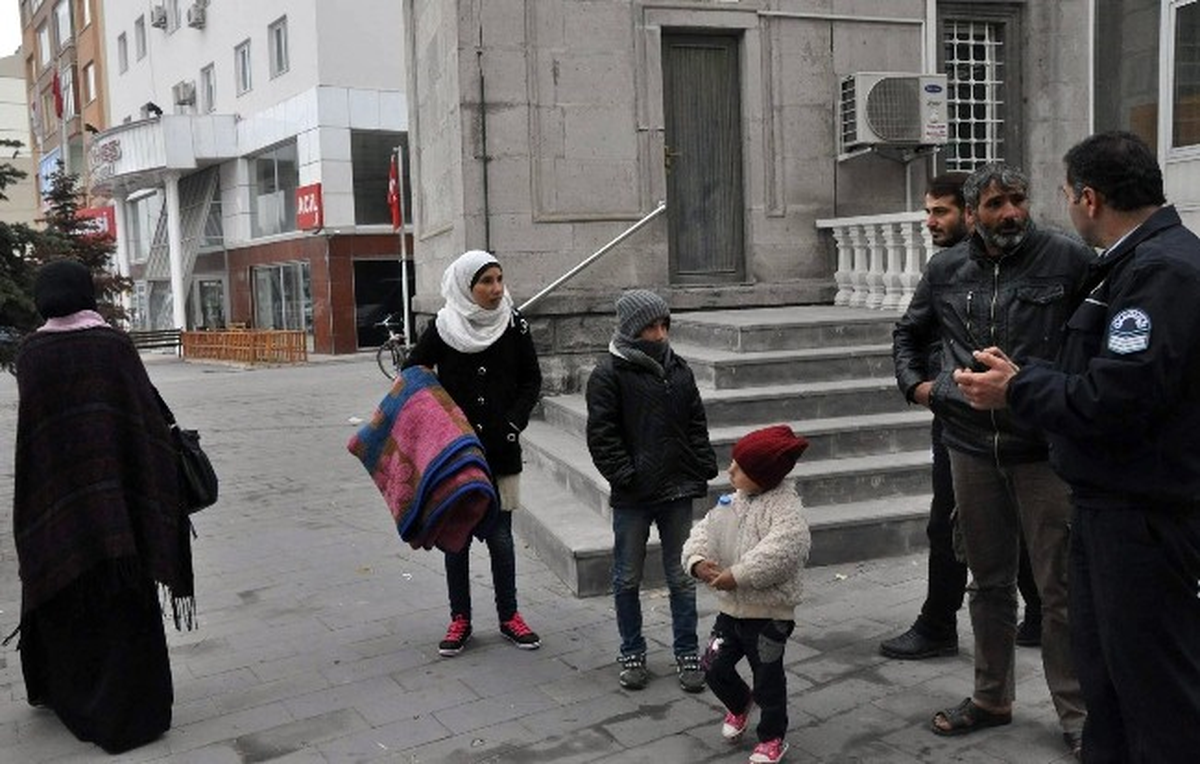 (Özel Haber) Savaştan Kaçtılar Camiye Sığındılar
