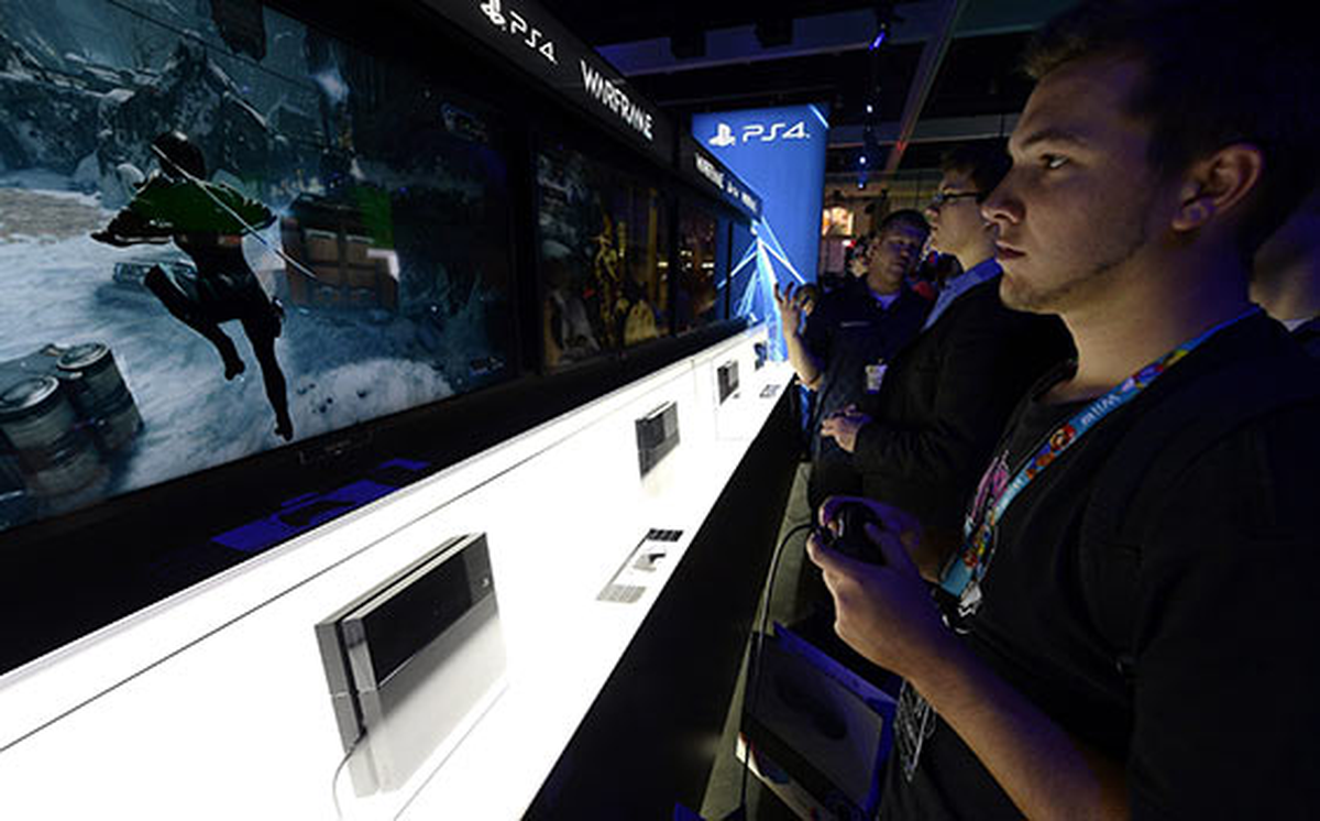 Playstation 4 İlk Günden 1 Milyon Adet Sattı
