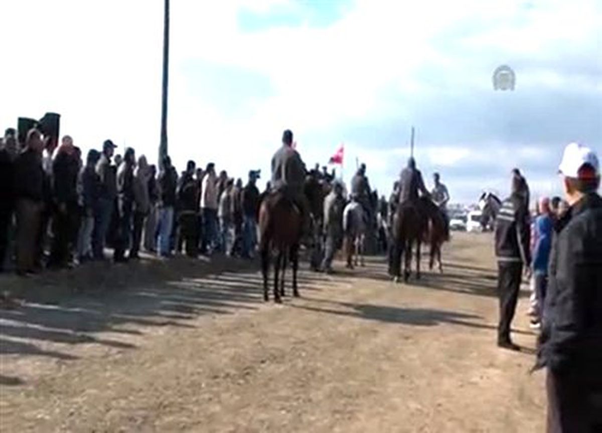 "Rahvan Atları Koşusu"