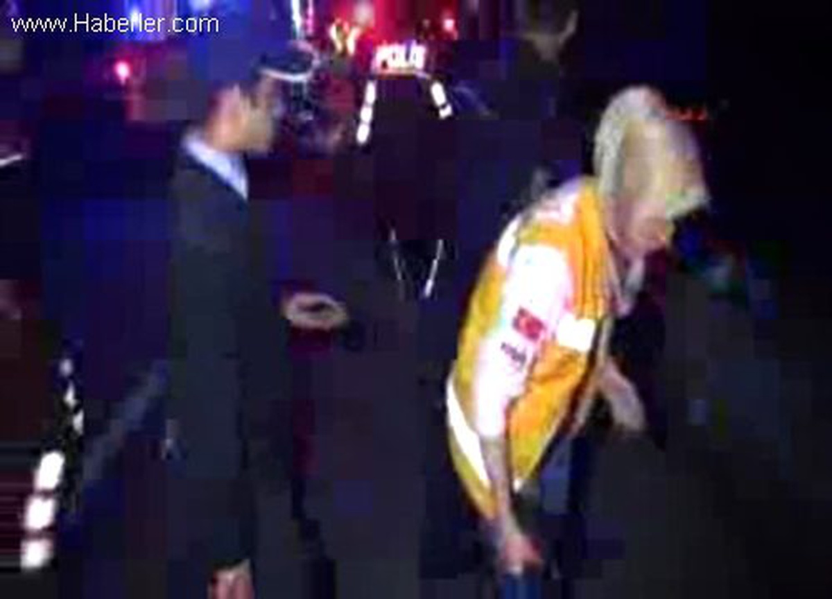 Şanlıurfa\'da Polisten Kaçan Motosikletli Kaza Yaptı