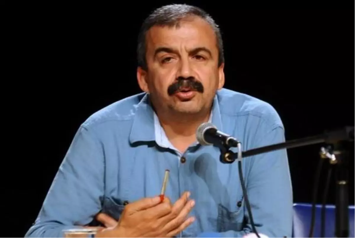 Sırrı Süreyya Önder: "İstanbul Büyükşehir Belediyesi\'nin Aday Adayıyım"