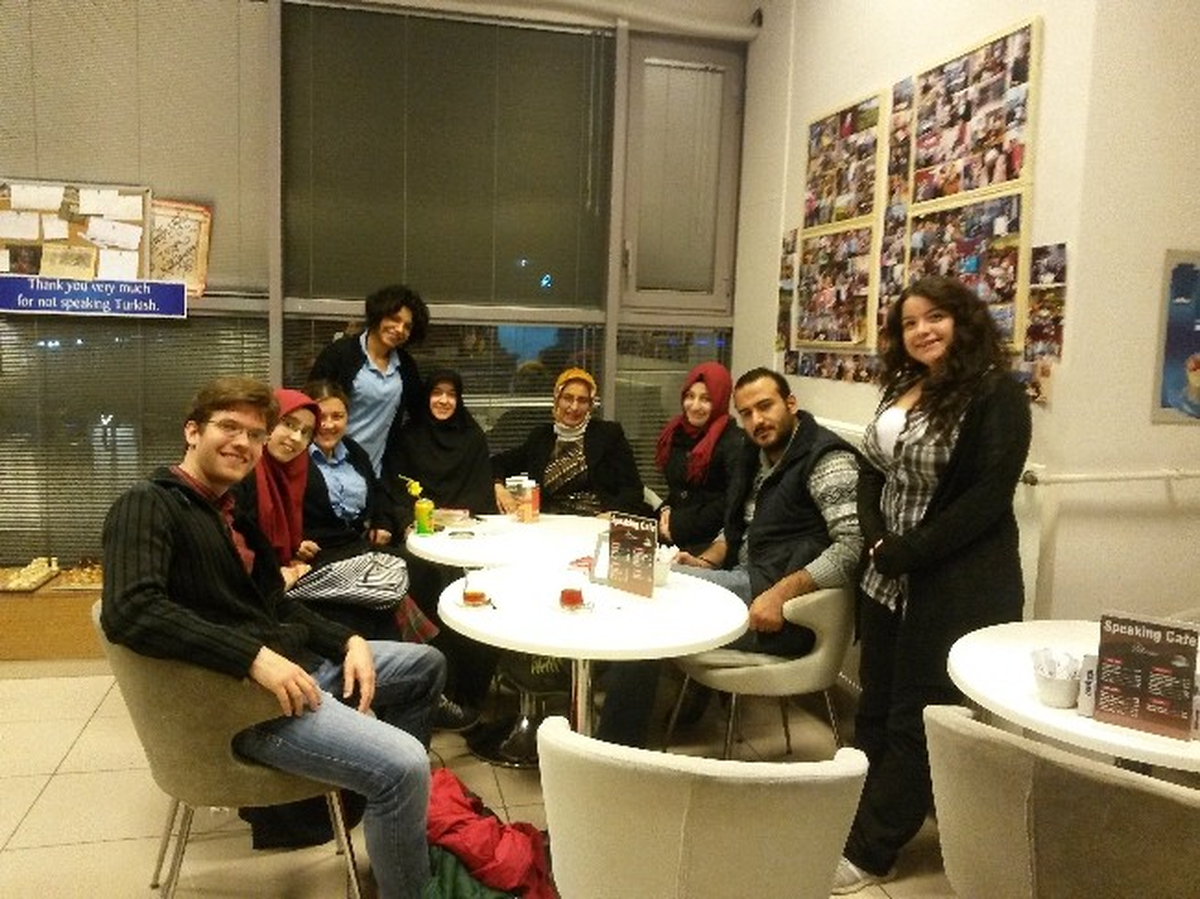 Speaking Cafe\'ye Ayda 10 Bin Kişi Geliyor
