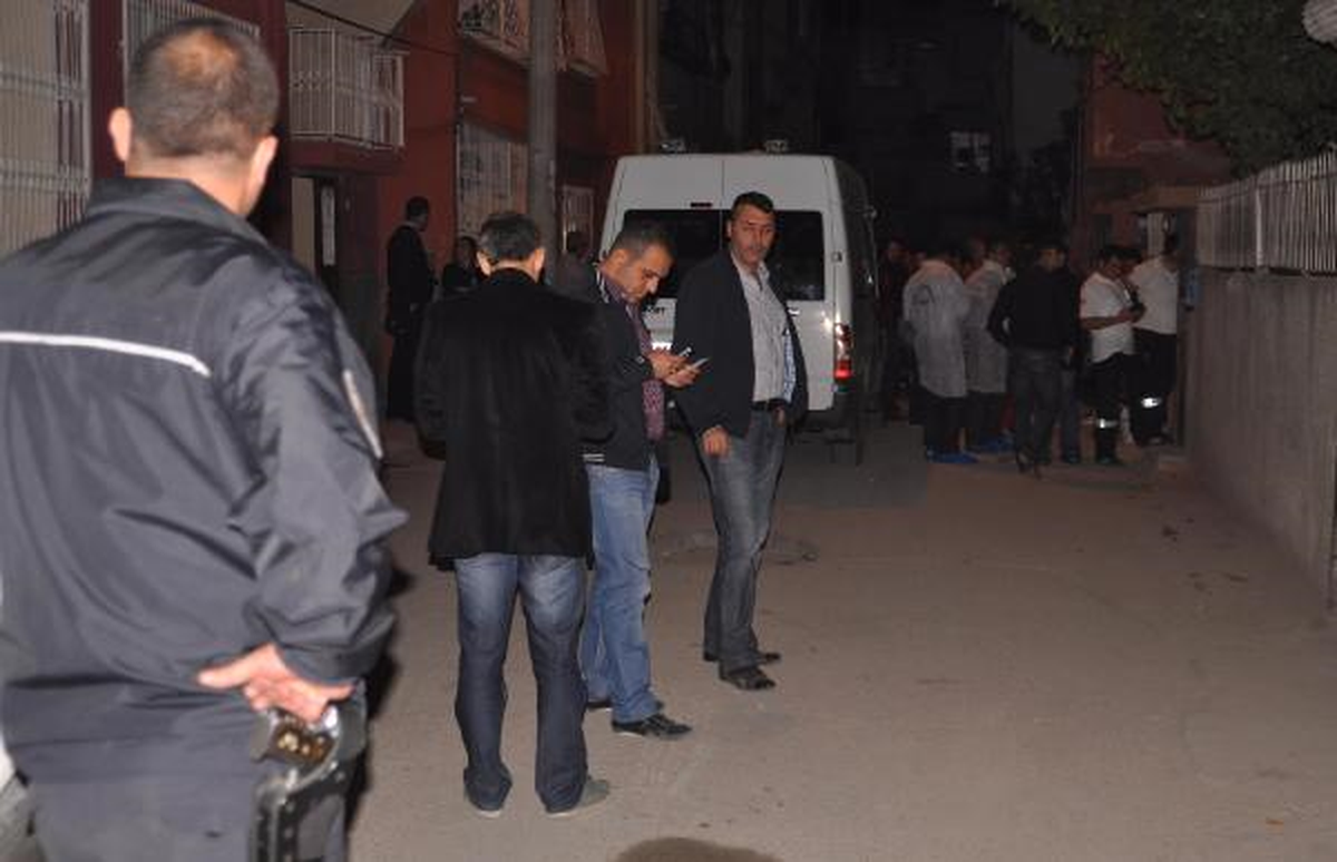 Adana\'da Suriye Uyruklu Kadın Evinde Öldürüldü
