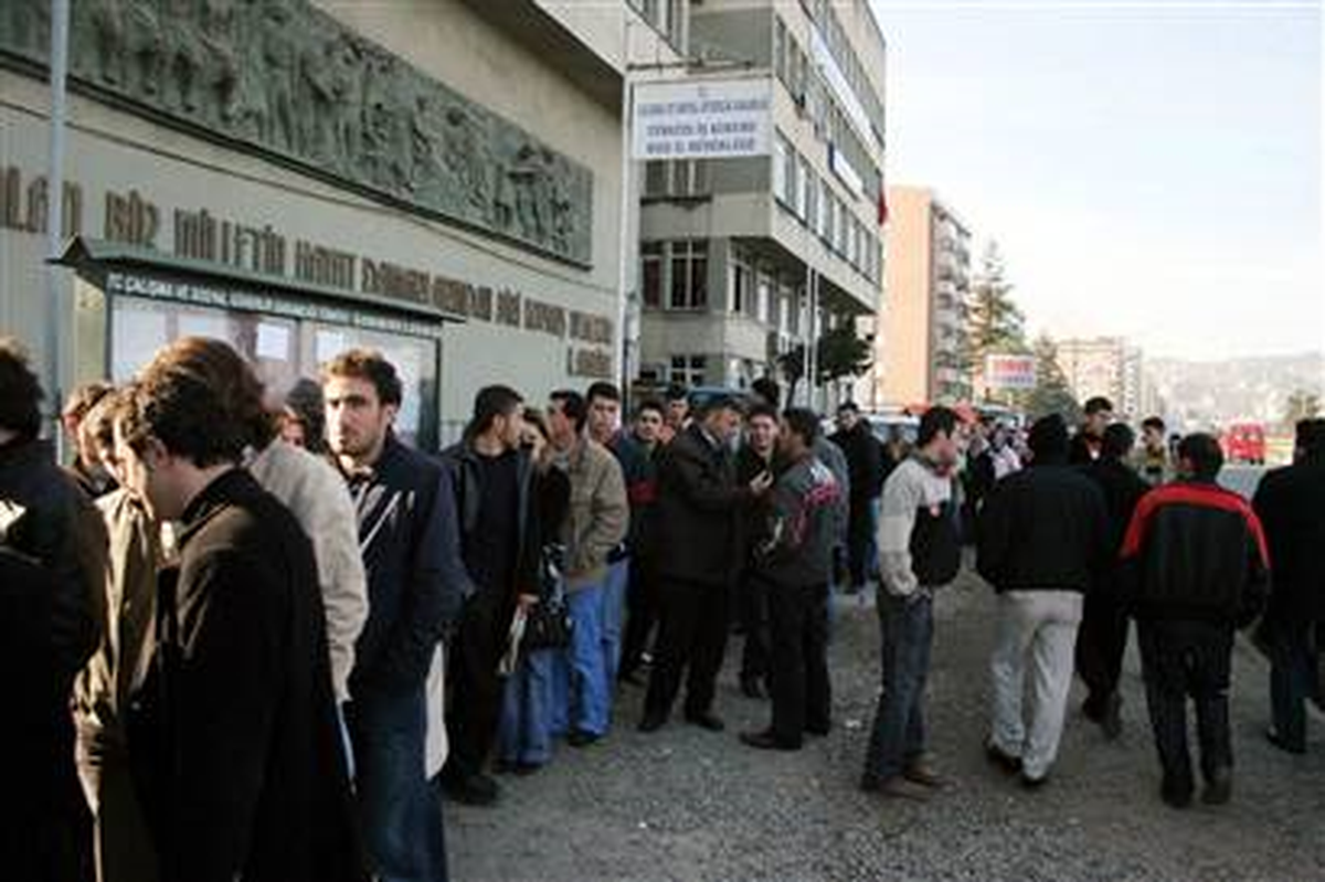 Tobb Etü: İşsizlik Rakamları Düşecek