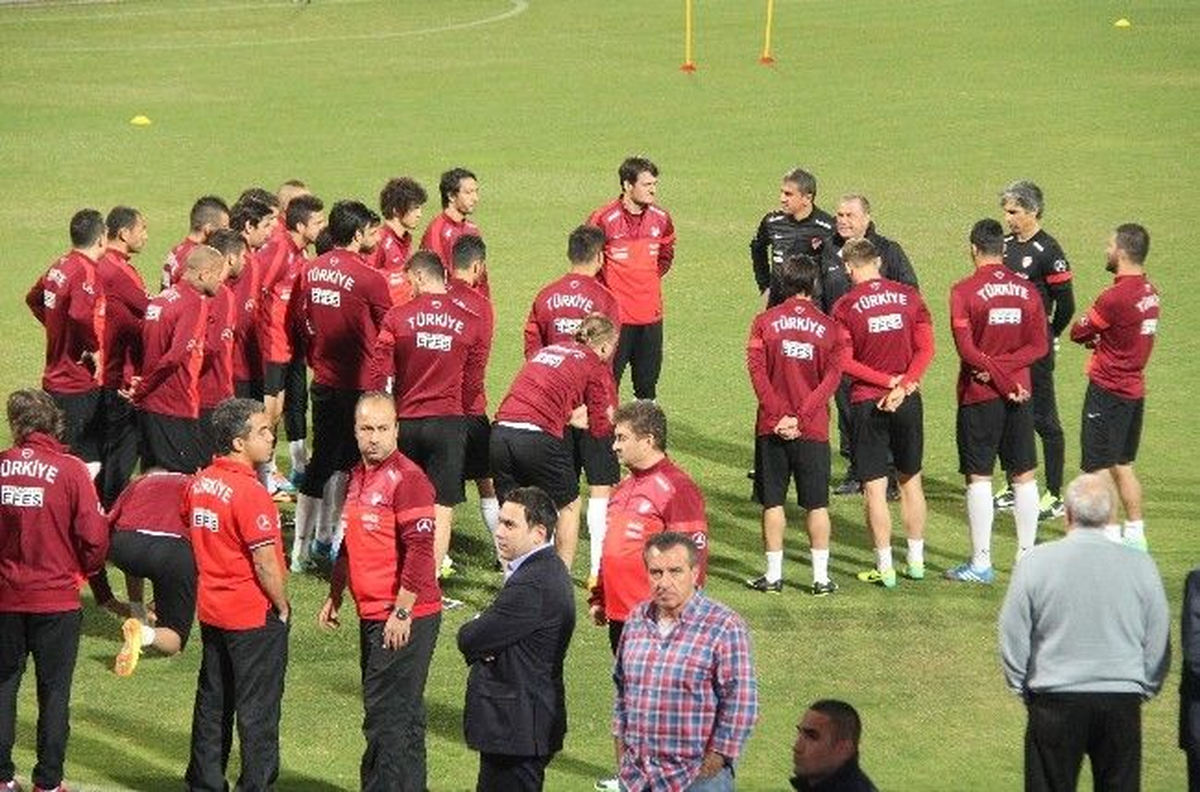 A Milli Futbol Takımı, Belarus Hazırlıklarını Tamamladı