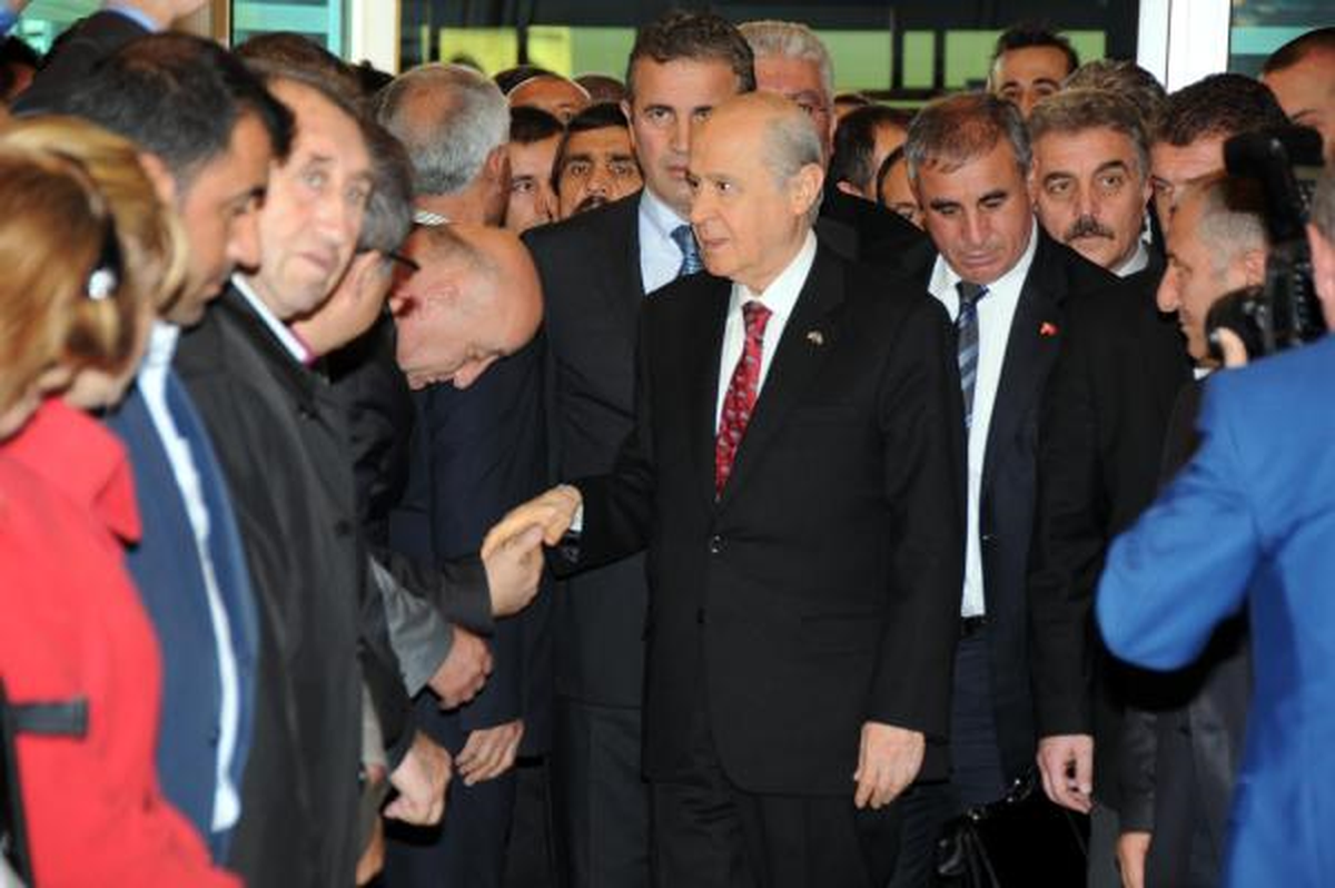 Bahçeli İstanbul\'a Geldi, MHP İl Başkanı Başkan Gazetecilere Konuştu