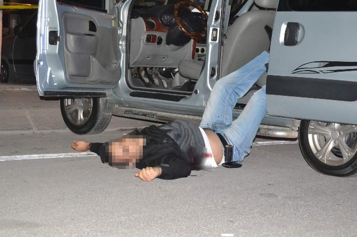 Kayseri\'de Bir Adam Otomobilde Cansız Halde Bulundu