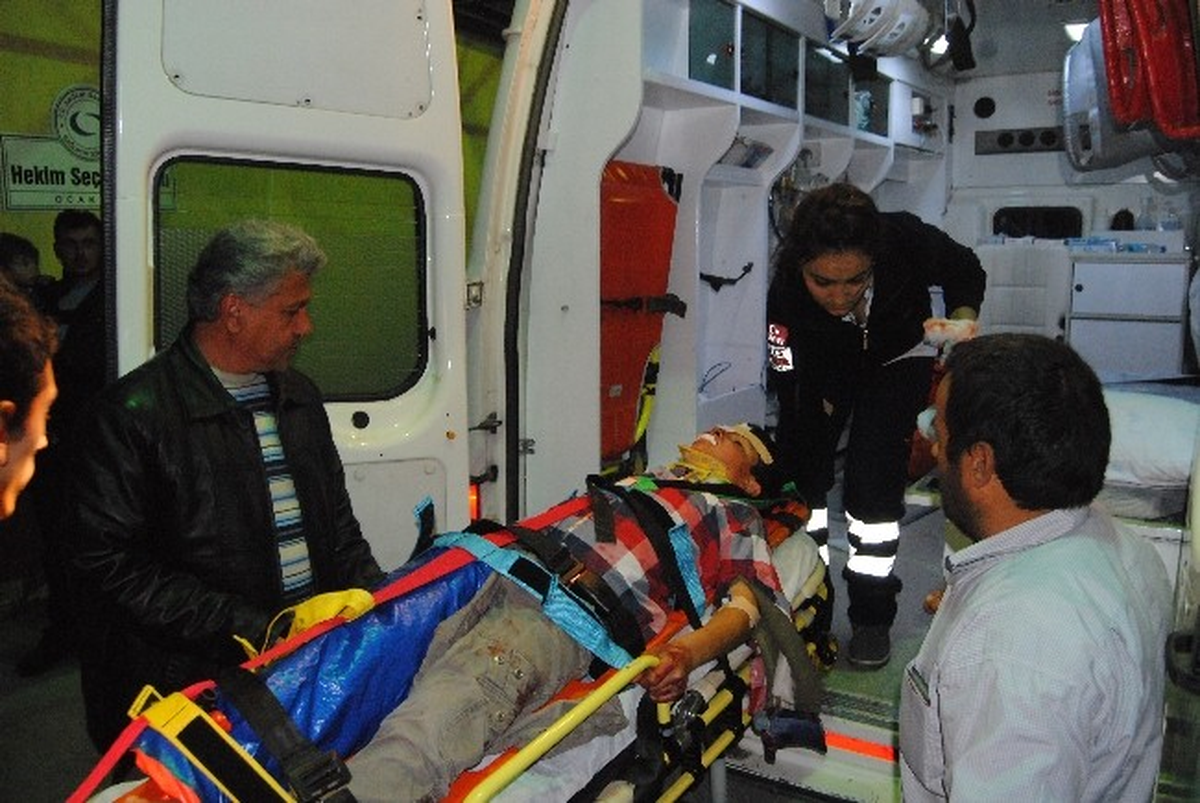 Ödemiş Kaymakçı\'da Kaza: 1 Yaralı