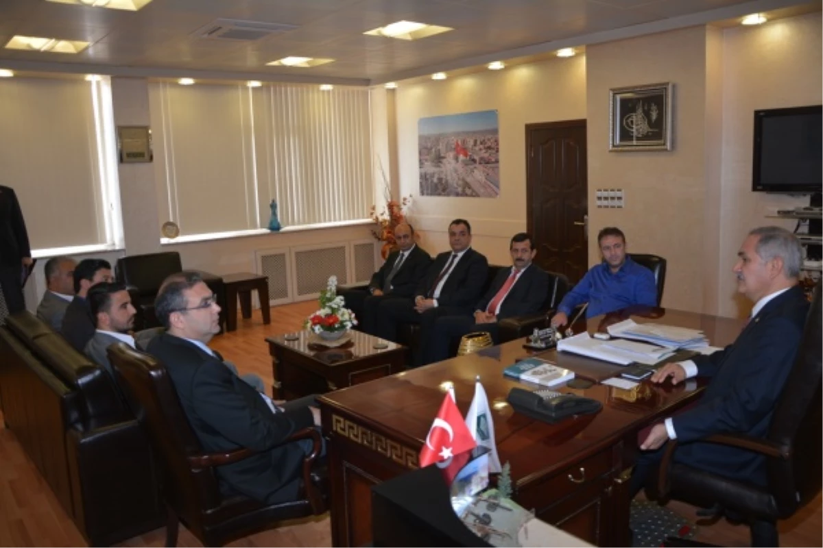 OTSO Yönetiminden Osmaniye Belediye Başkanı Kara\'ya Ziyaret