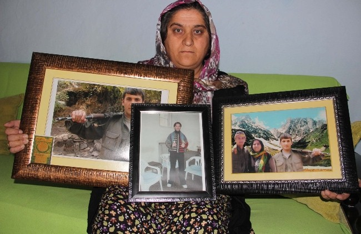 (Özel Haber) Başbakan\'ın Açıklamaları, Tutuklu Yakınlarını ve Çocukları Dağda Olan Aileleri...