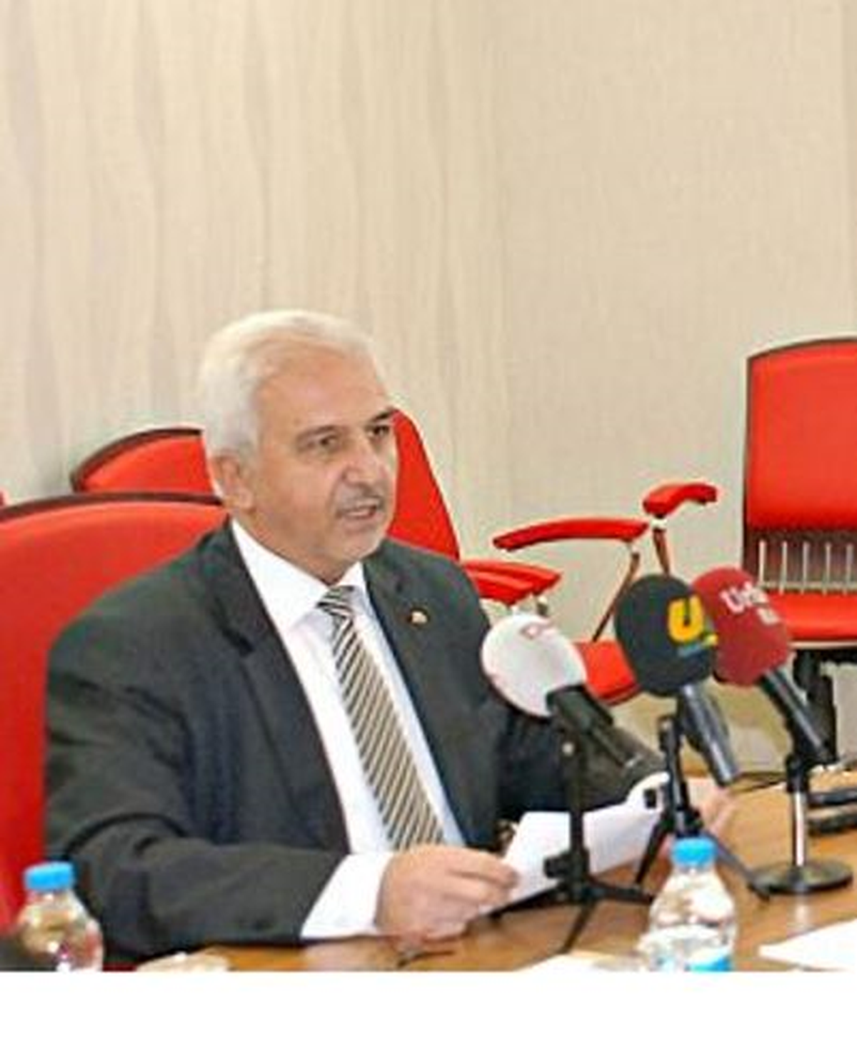 Şanlıurfa\'da Dershanelerin Kapatılmasına Tepki