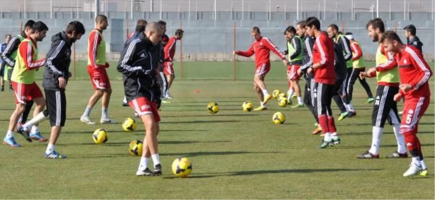Sivasspor, Galatasaray Maçı Hazırlıklarını Sürdürdü