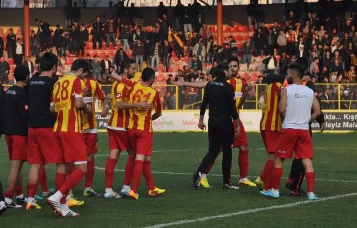 Yeni Malatyaspor\'da Galibiyet Sevinci