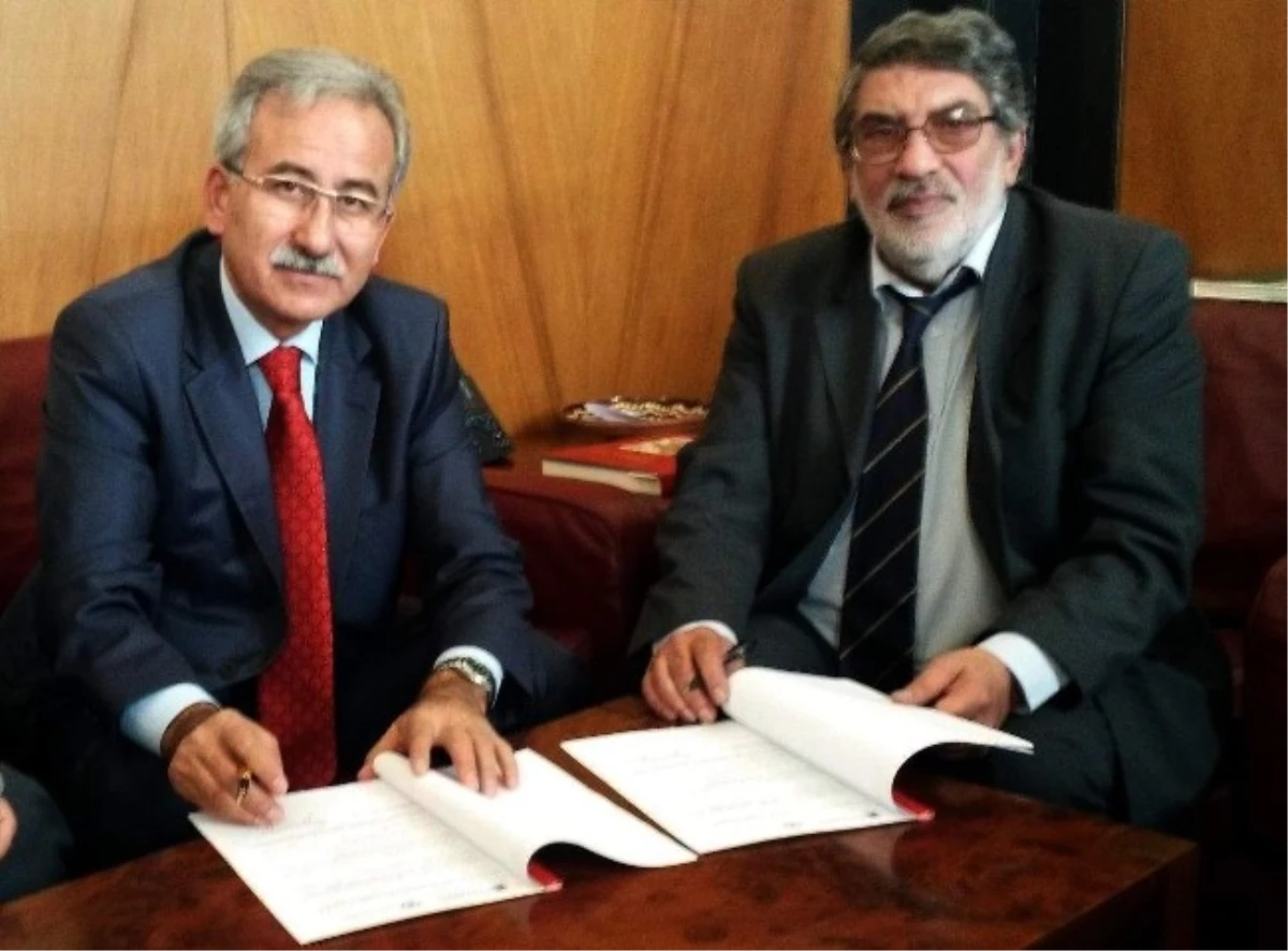 Bü ve Napoli 2. Federico Üniversitesi İşbirliği Anlaşması İmzalandı