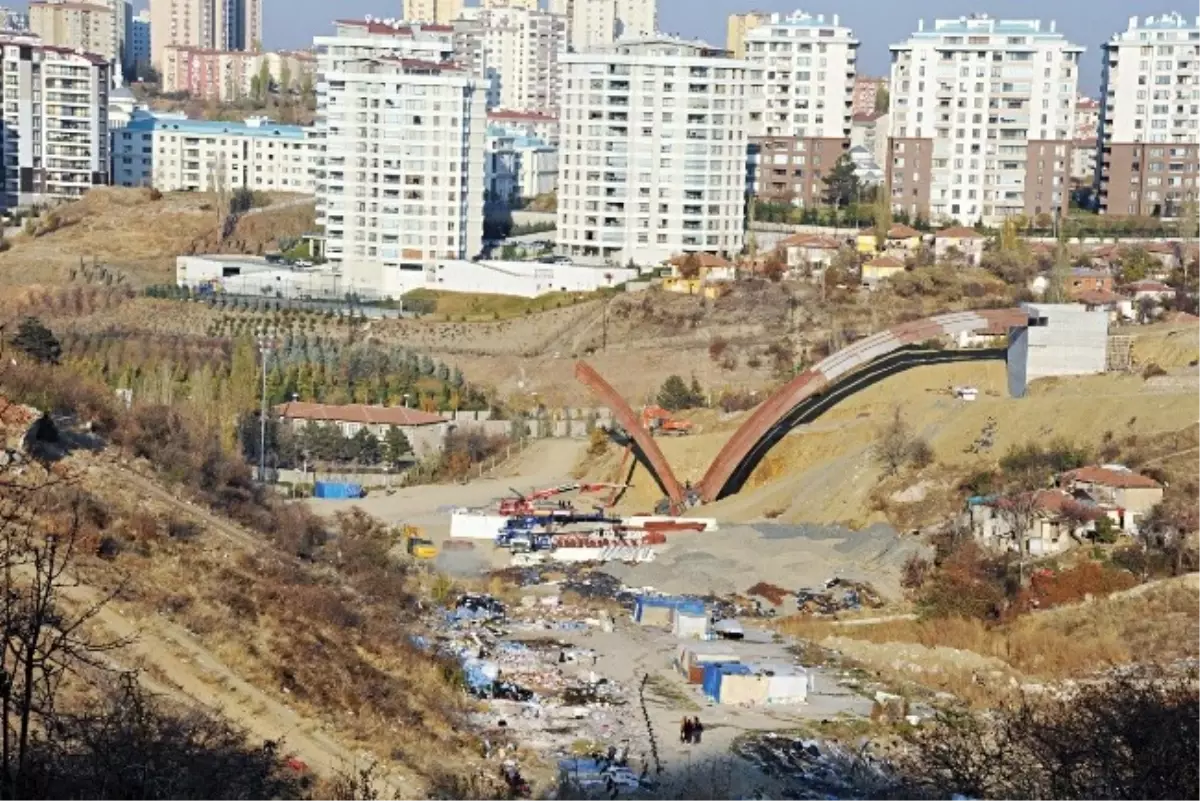 Çankaya ile Dikmen Çelik Köprüyle Birleşiyor