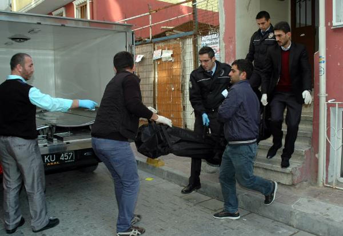 Çeçen Misafir Gürcü Evsahibini Öldürdü