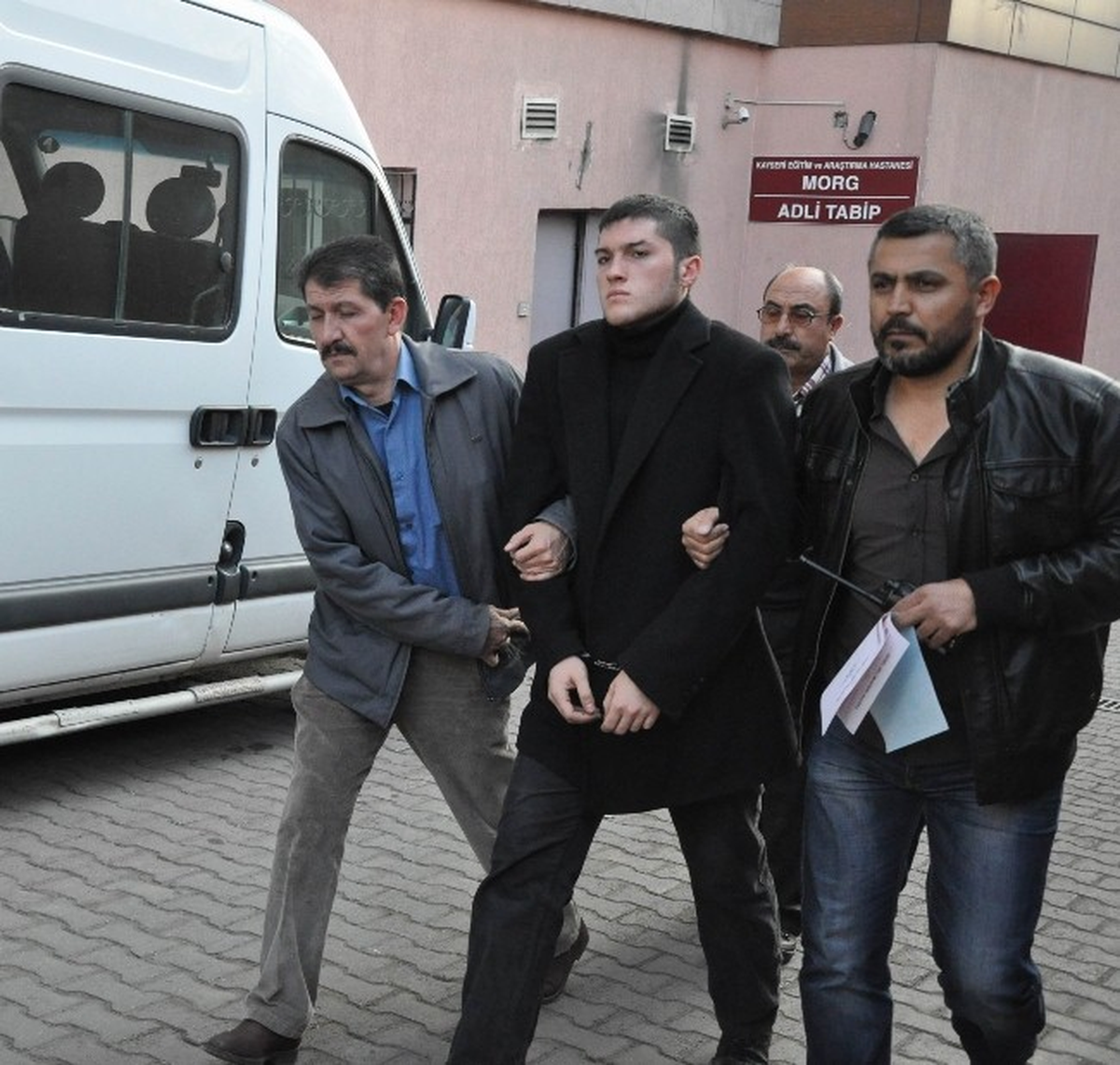 Cinayet Zanlısı Adliyeye Sevk Edildi