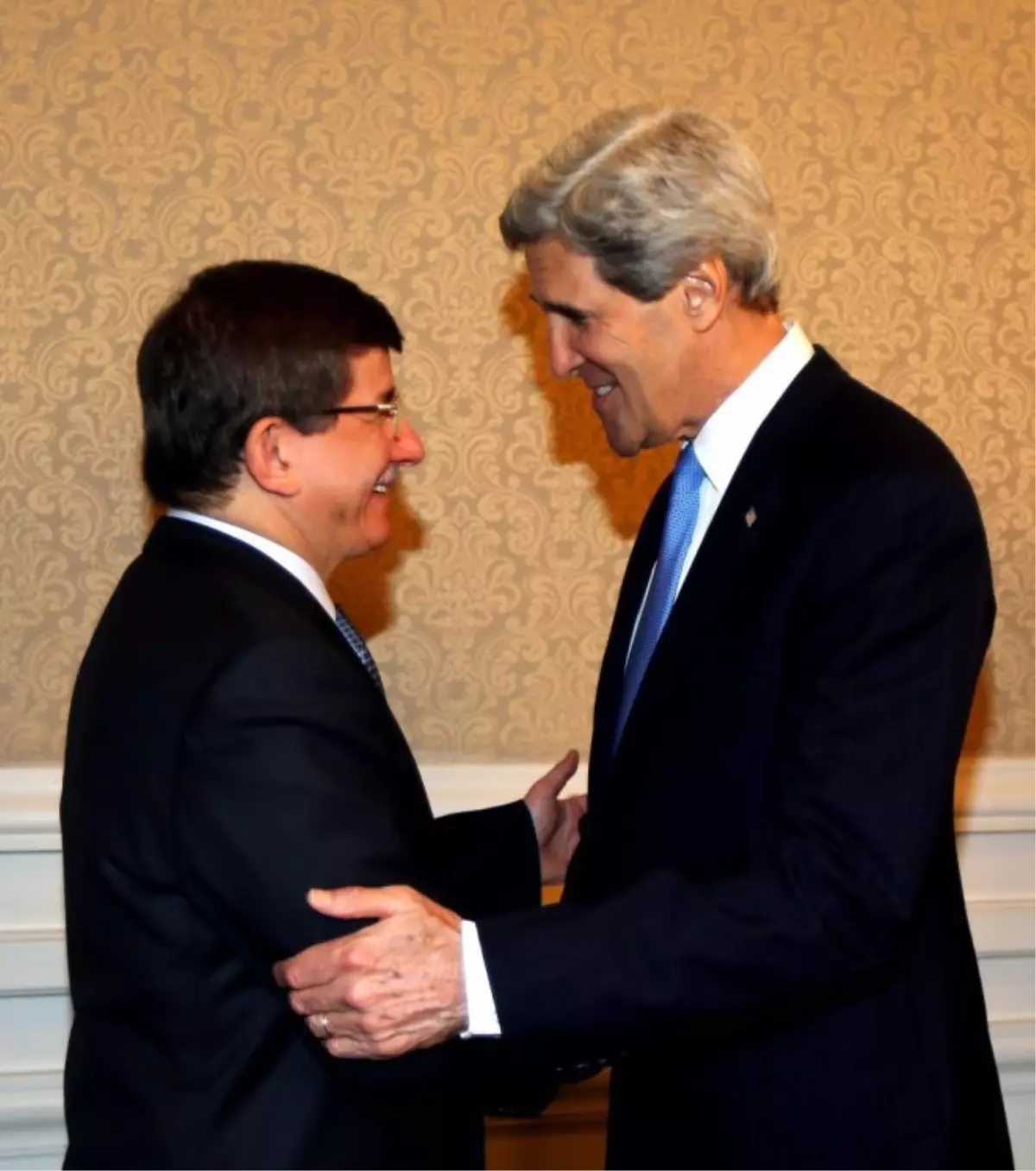 Davutoğlu Kerry Görüşmesi