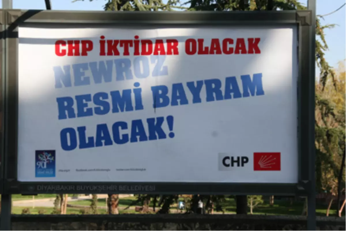 Diyarbakır\'da CHP Billboardlarla Vaatlerini Sıraladı