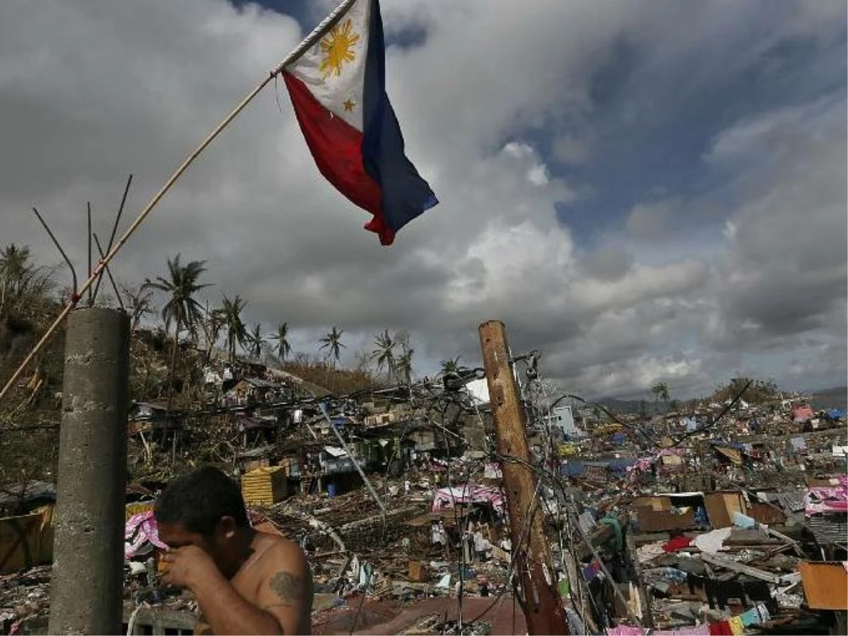 Filipinler\'deki Haiyan Tayfunu