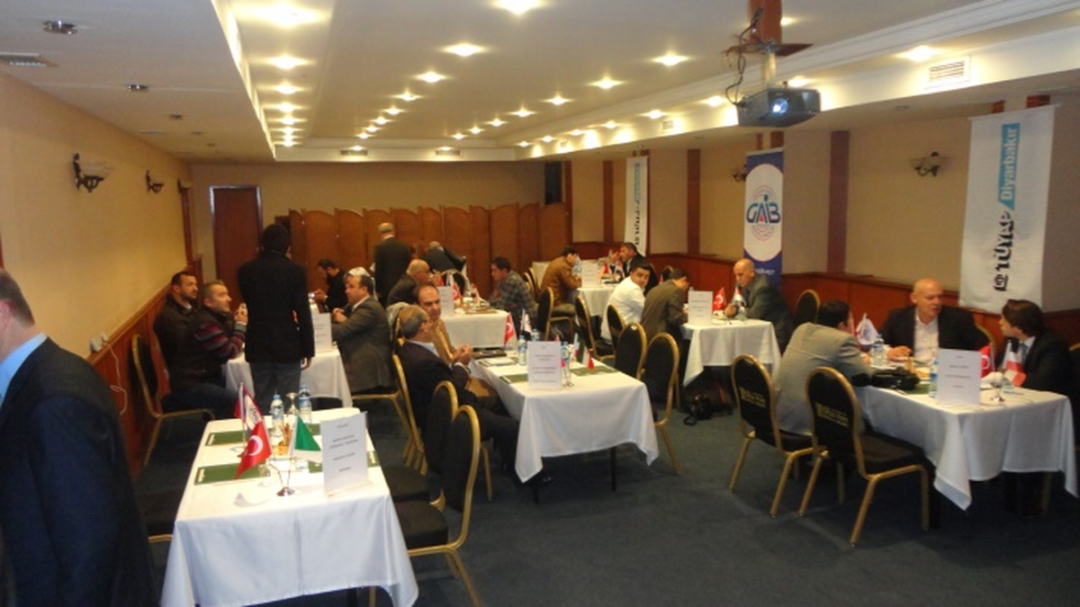 GAİB, Diyarbakır\'da İhracatını Arttırmak İçin Kolları Sıvadı