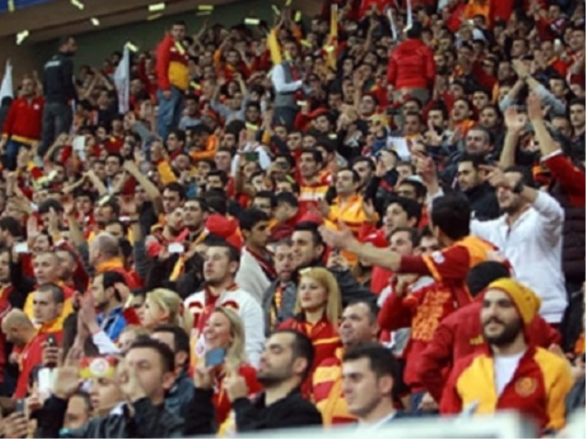 Galatasaraylı Taraftarlar Serbest Bırakıldı