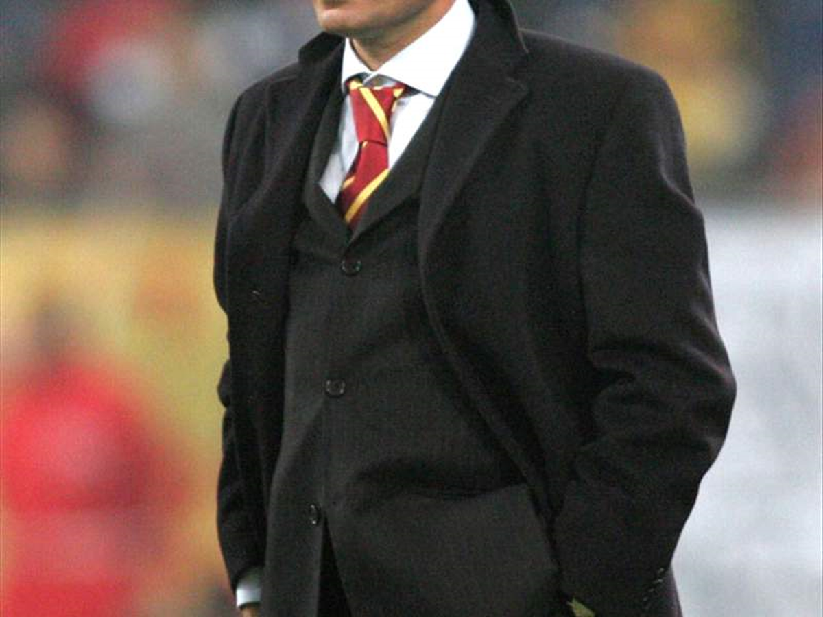 Galatasaray\'da "Hagi" Sesleri