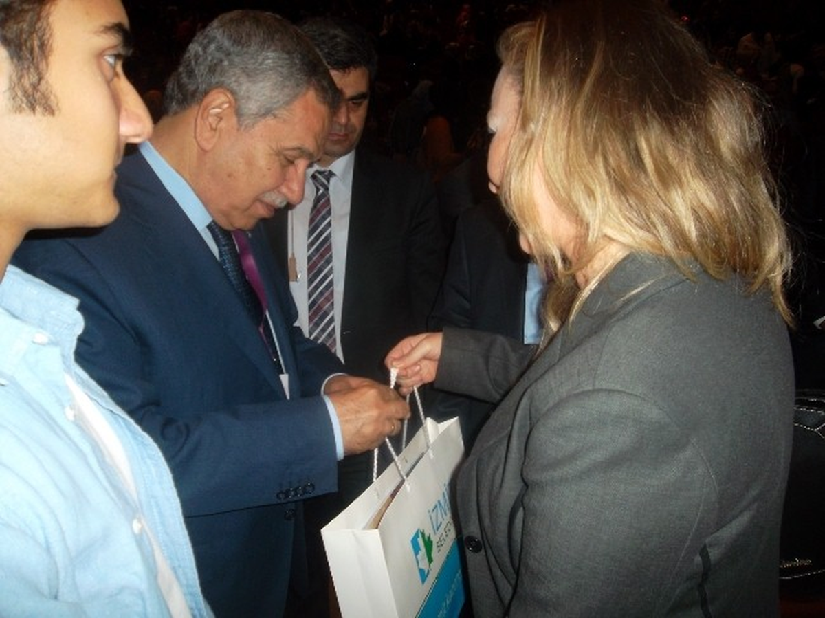 İzmit Belediyesi, Çocuk ve Medya Kongresi\'nde