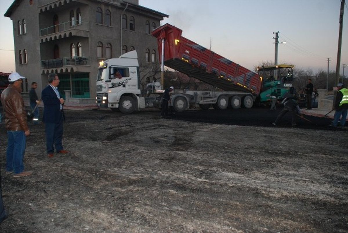 Karatay Belediyesi 2013 Yılı Asfalt Hedefini Aştı