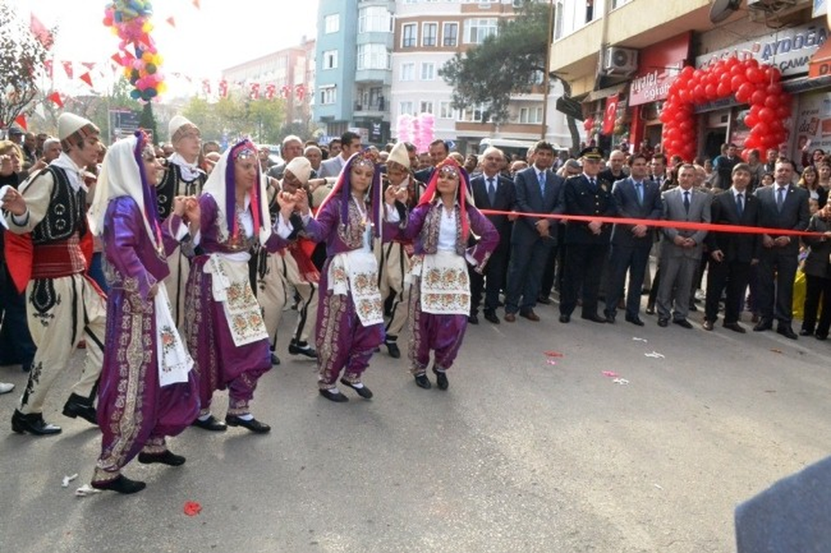 Keşan\'da Alışveriş Coşkusu
