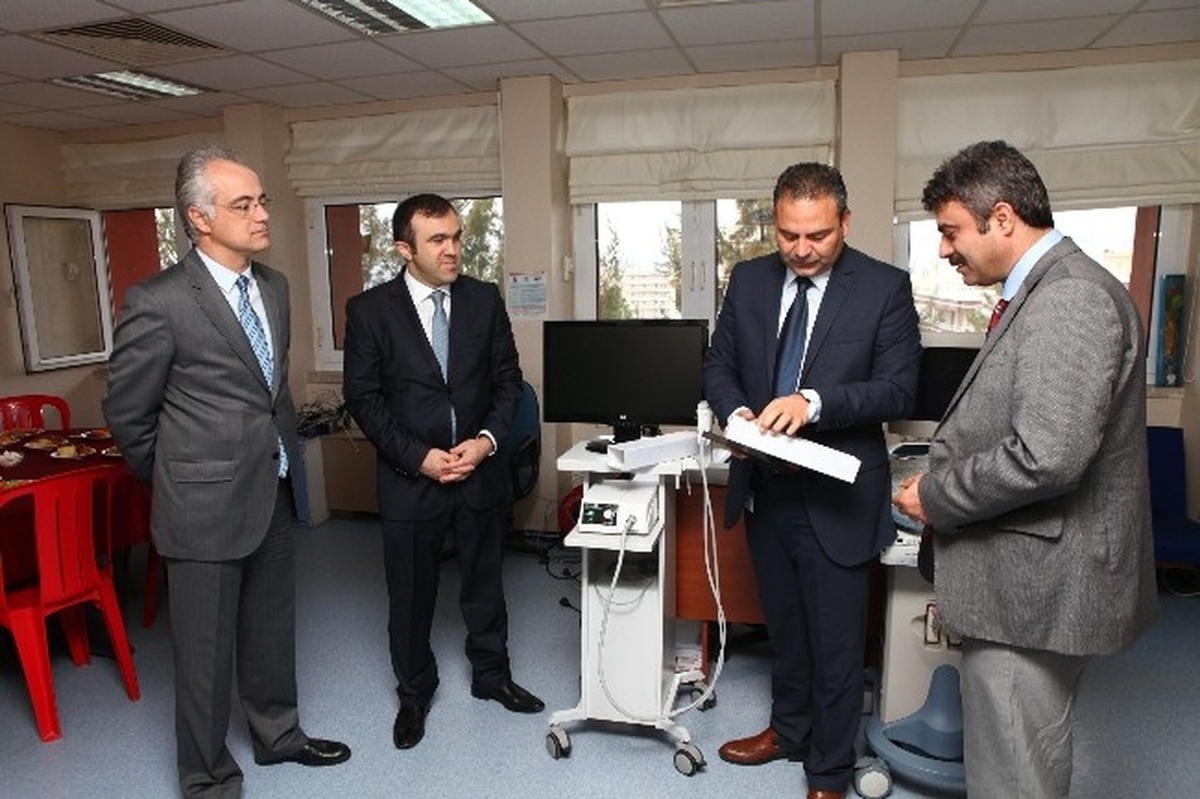 Petkim'den Aliağa Devlet Hastanesi'ne 50 Bin TL'lik Tıbbi Cihaz Bağışı