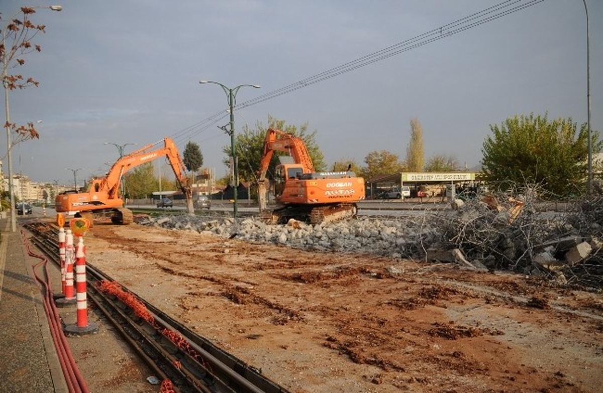 Tramvay İbrahimli Etabı Bağlantı Çalışması Yapılıyor