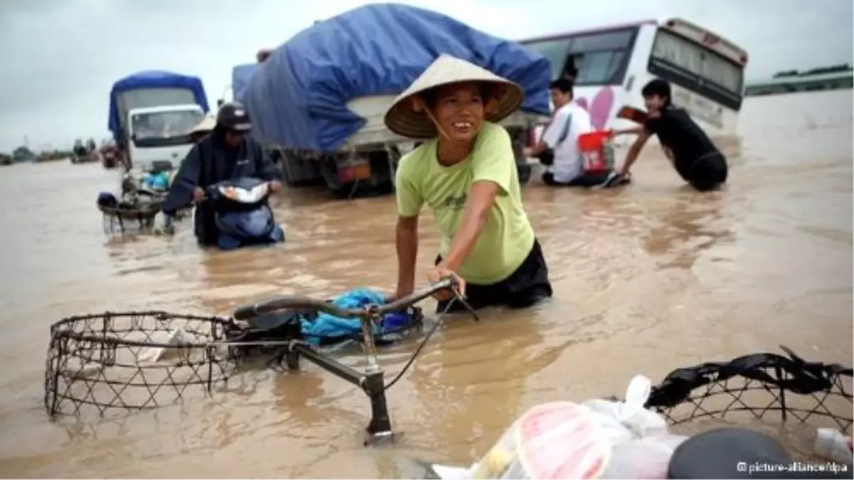 Vietnam\'da Ölü Sayısı 41\'e Ulaştı