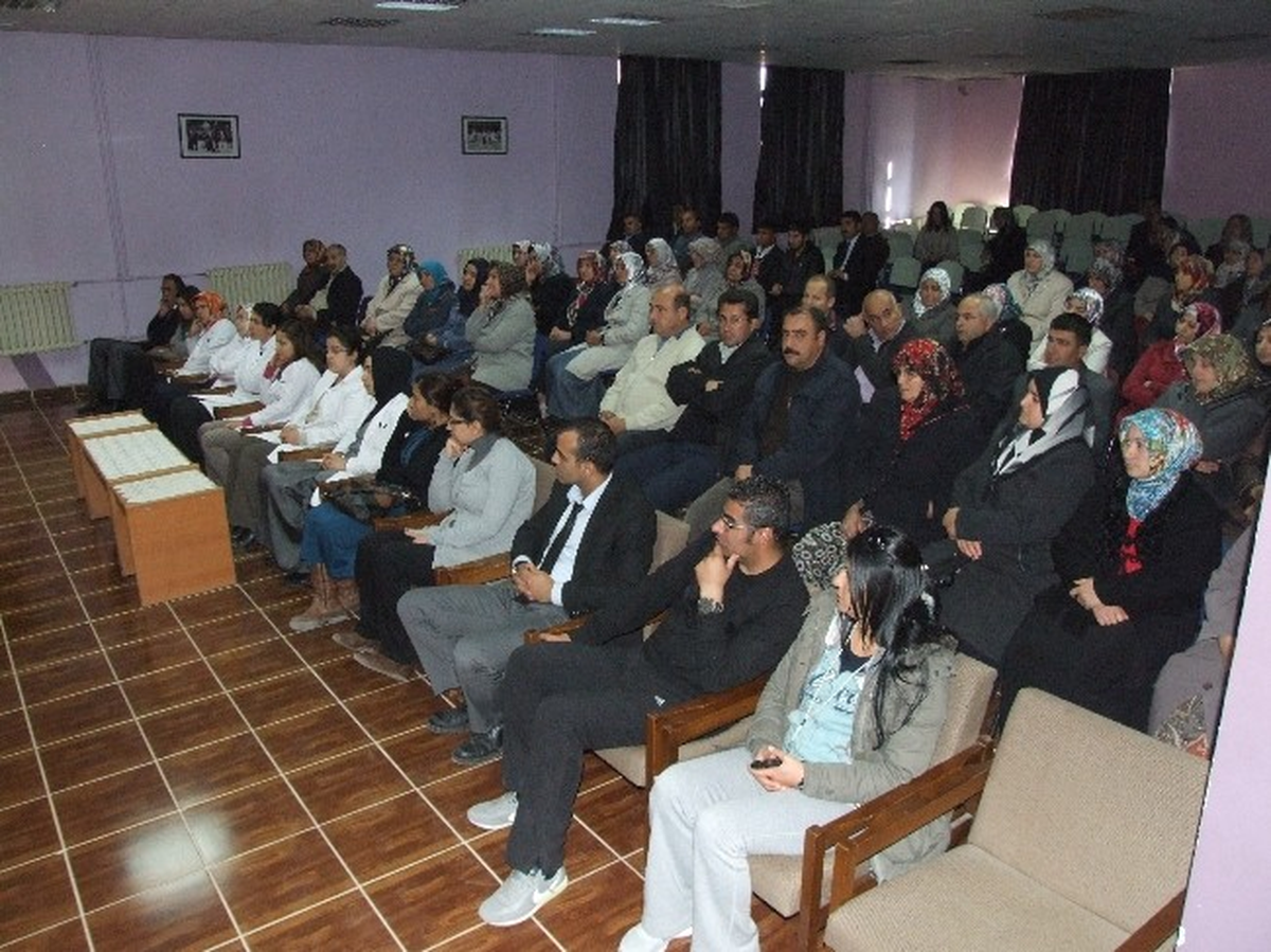 Yerköy\'de Veliler Sınav Sistemi Konusunda Bilgilendirildi