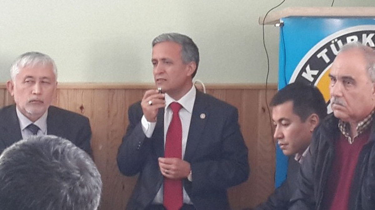 Yurttaş İstanbul Kazak Türkleri Vakfı\'nı Ziyaret Etti