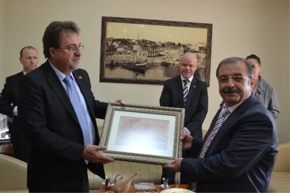 100.yıl Ziyaretleri Sürüyor