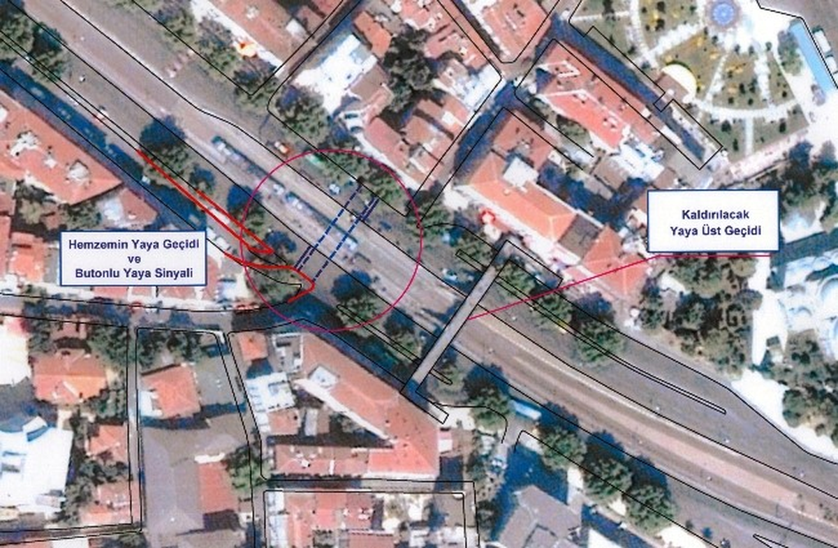 Aksaray Yusufpaşa Tramvay İstasyonu Yaya Üst Geçidi Kaldırılıyor