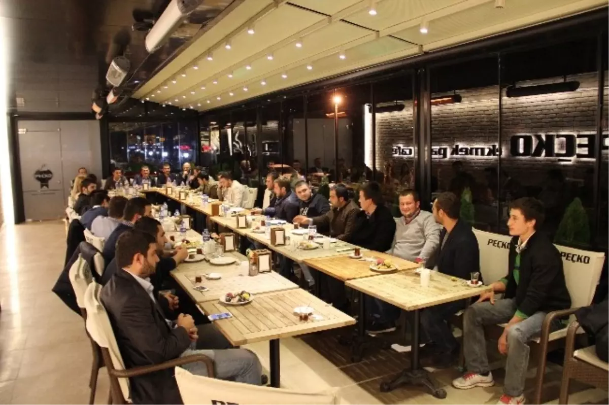 Başkan Köktaş \'Çay Sohbetleri\'nin Konuğu Oldu