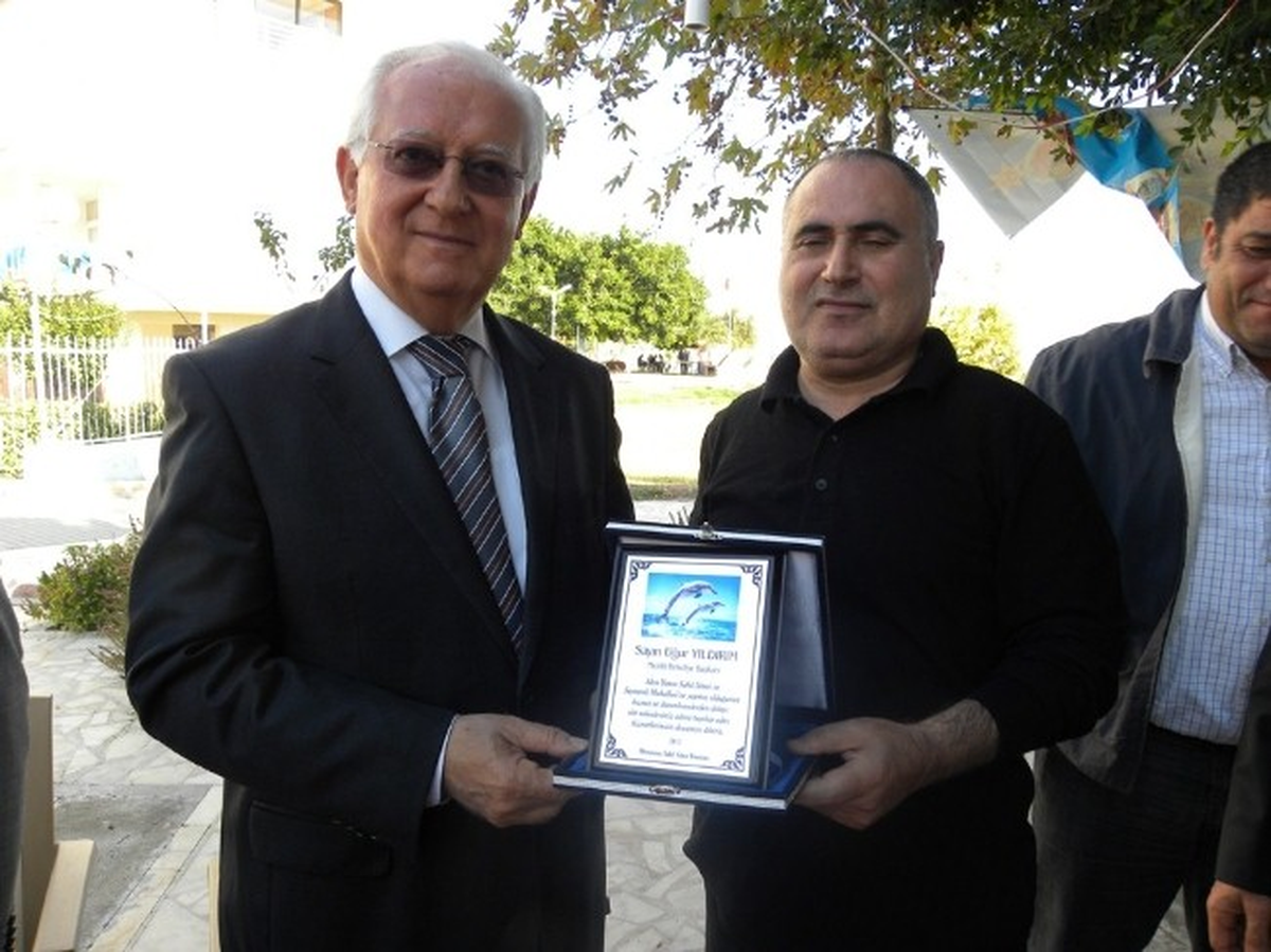 Mezitli Belediye Başkanı Yıldırım, Siteleri Ziyaret Ediyor