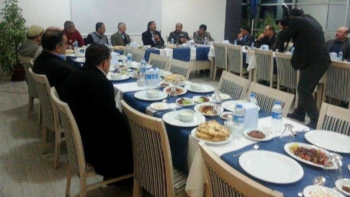 AK Parti\'den Aday Adayı Şahin Muhtarlarla Buluştu