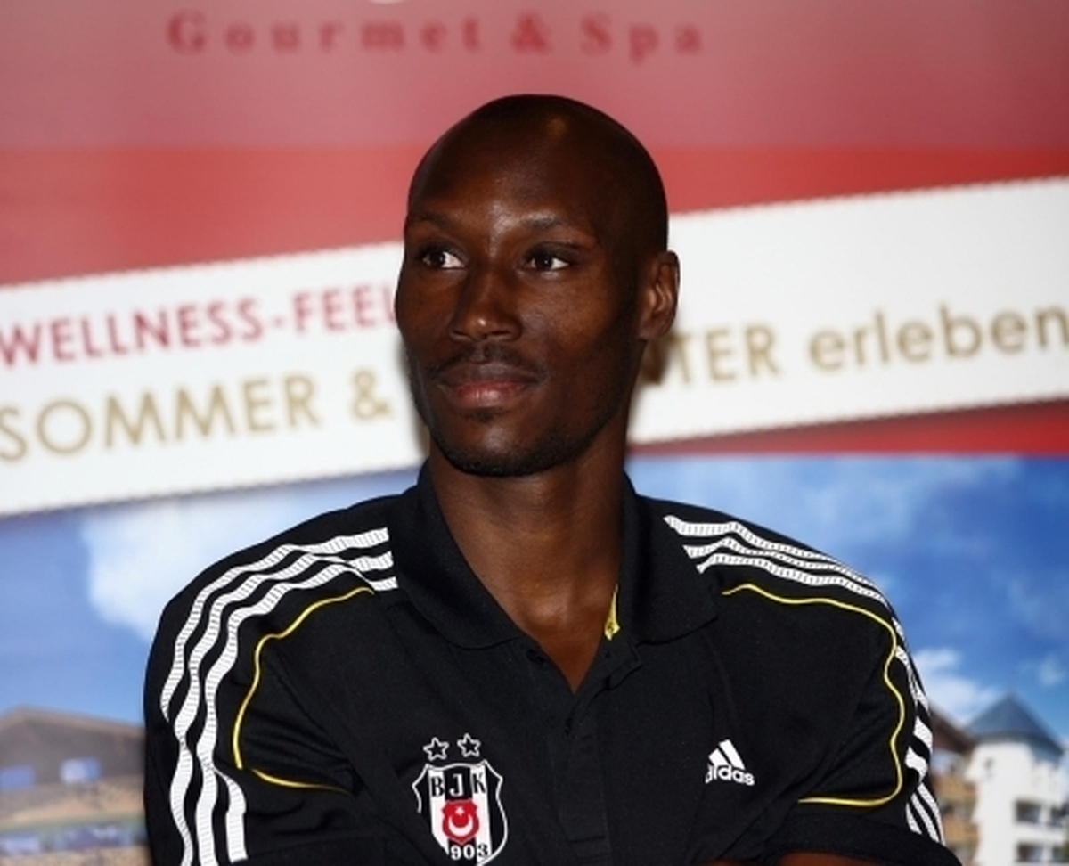 Beşiktaş\'ın Kanadalı Futbolcusu Hutchinson Açıklaması